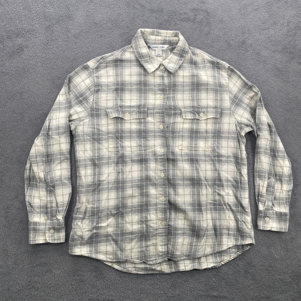 Old Navy The Boyfriend Shirt Womens M Gray White Plaid Flannel Button Up